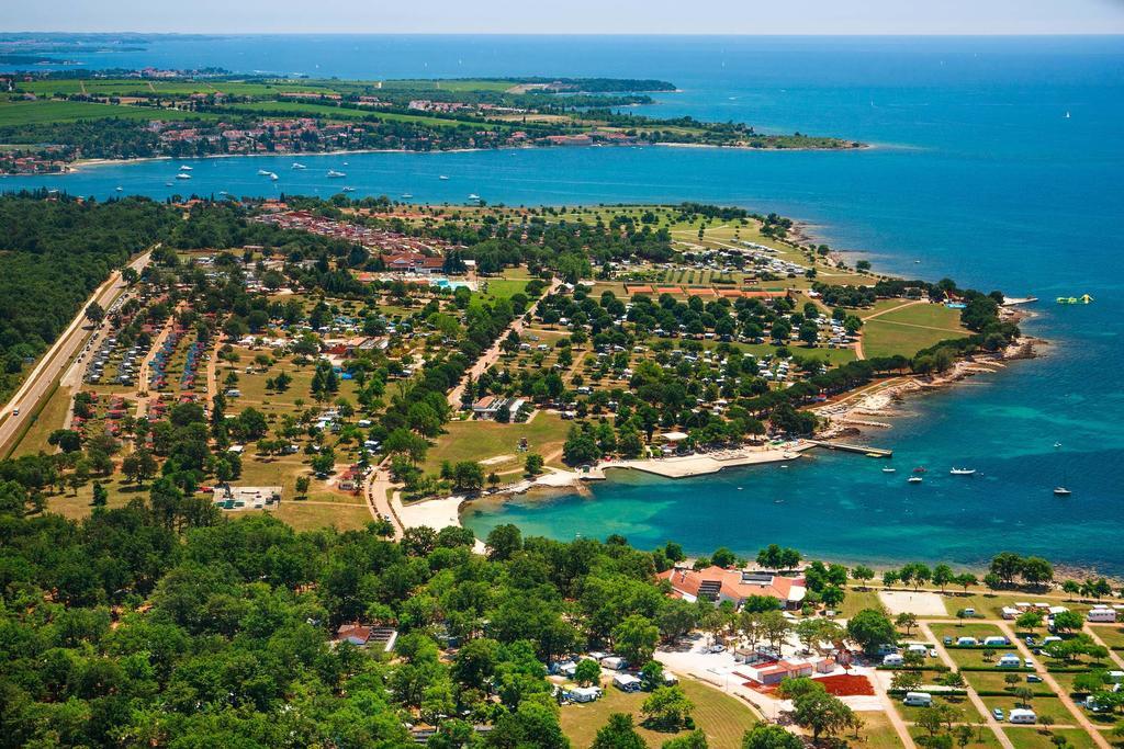 Holiday Mobile Homes Park Riviera Karigador Kültér fotó